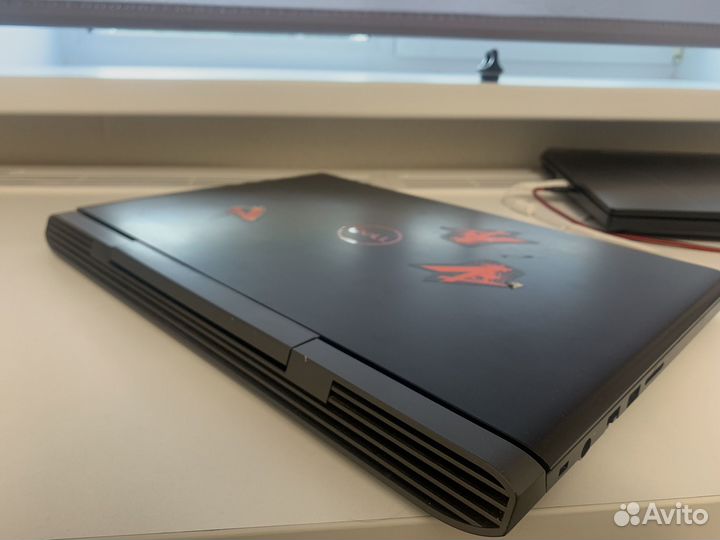 Игровой ноутбук dell inspirion 7577