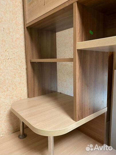 Письменный стол для школьника бу