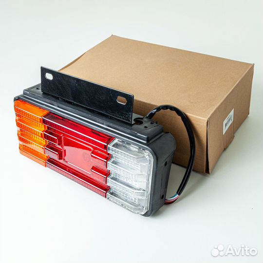 Стоп сигнал mazda titan, левый, ootoko