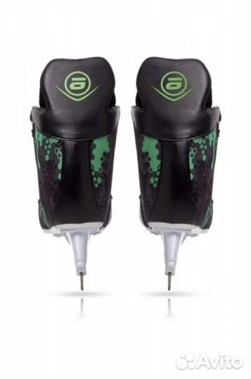 Коньки хоккейные 39 размер