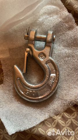 Крюк троса лебедки