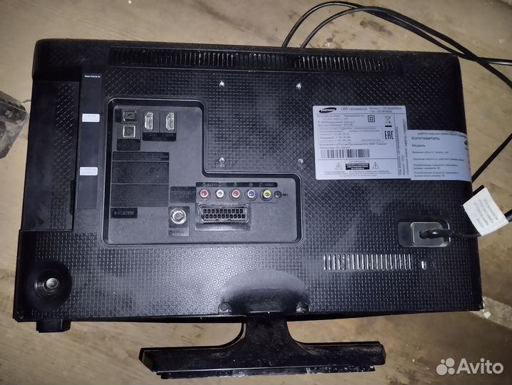 ЖК тв Samsung на запчасти 19 дюймов