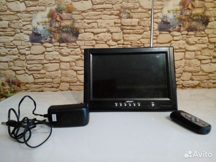 Телевизор автомобильный