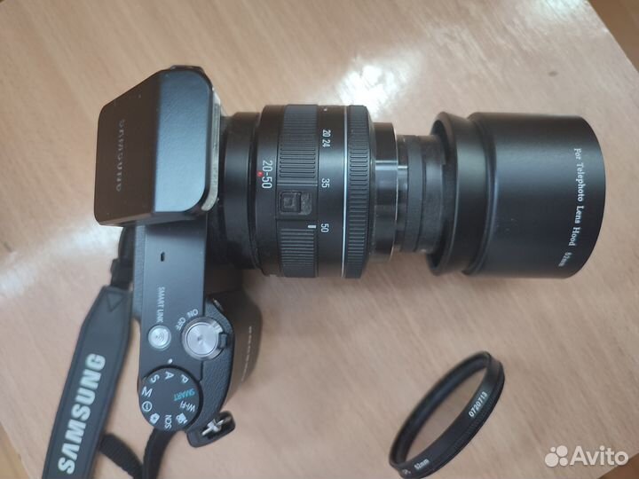 Samsung nx1100
