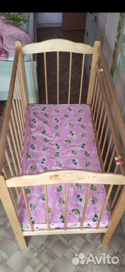 Детская кроватка