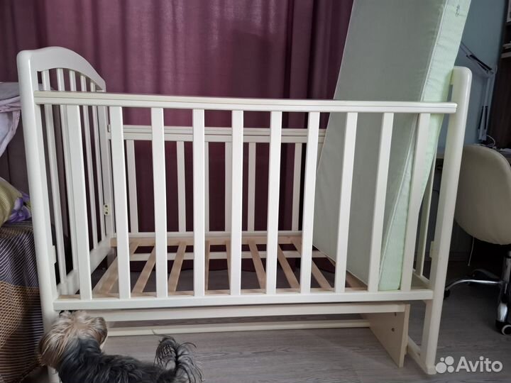 Кроватка