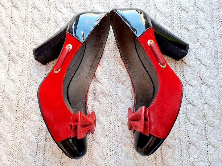 Туфли на устойчивом каблуке 38 размер