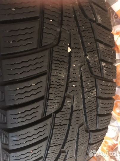 Kumho I'Zen KW31 215/65 R16