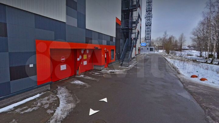 Машиноместо, 13 м²