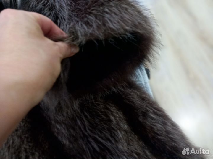 Шуба из енота