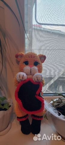 Вязаная игрушка ручной работы