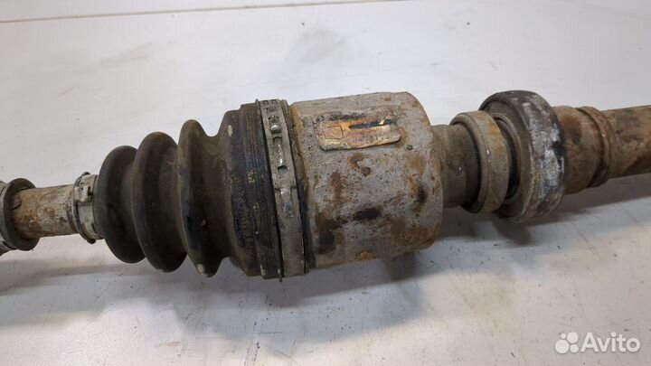 Полуось правая передняя Mazda 3 (BK)