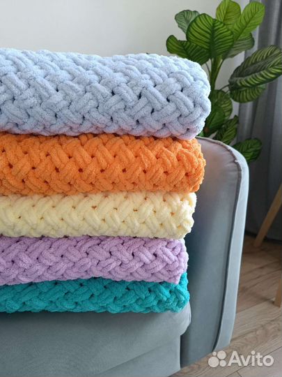 Плед плюшевый ручной работы