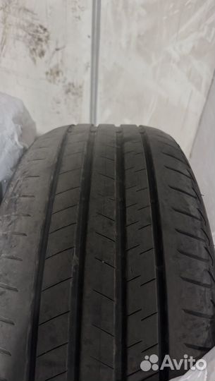 Bridgestone Alenza 001 245/50 R19 105W