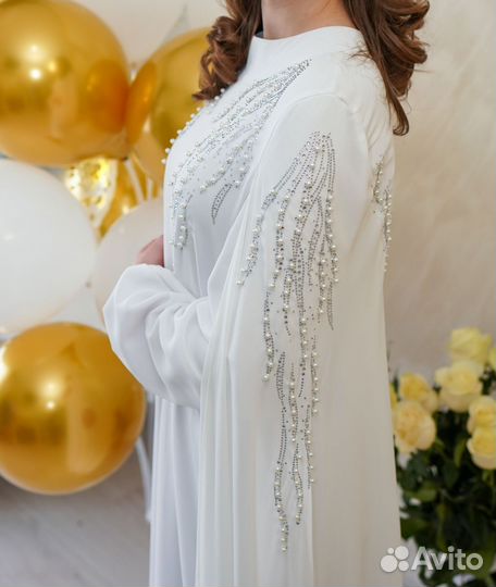 Вечернее платье в пол 42