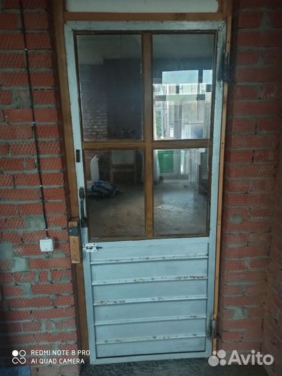 Металлическая дверь бу