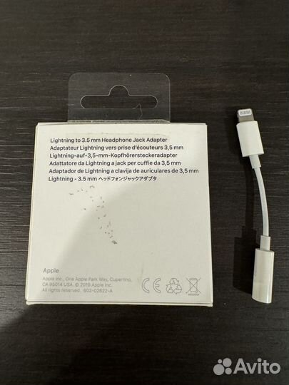 Apple Lightning to Headphone Jack 3.5 адаптер