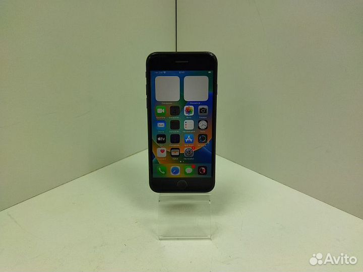 iPhone SE (2020), 64 ГБ