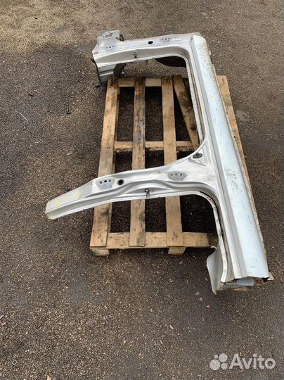 Порог кузова R toyota duet M100A