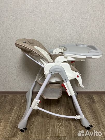 Стульчик для кормления babyton