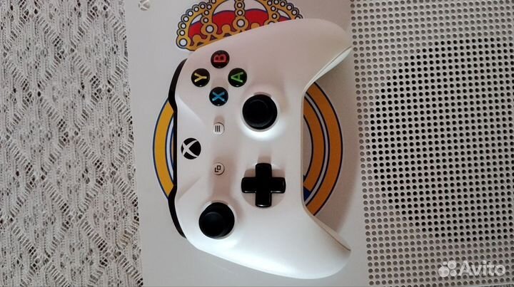 Xbox One s 1tb