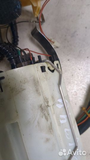 Насос топливный электрический Volvo XC70, 2002