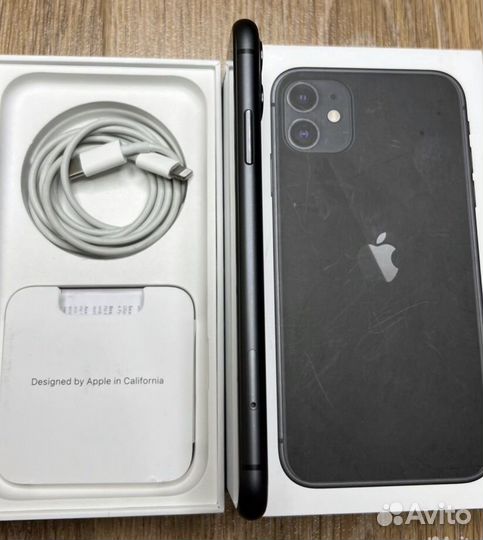 Телефон iPhone 11