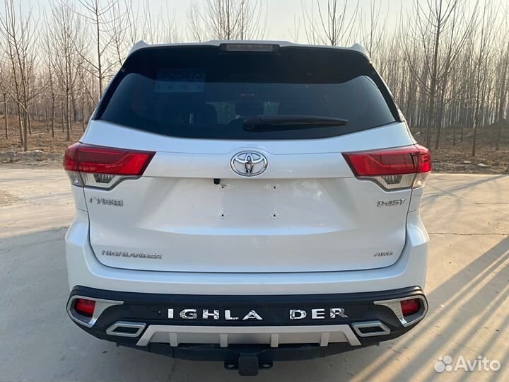 Toyota Highlander 2.0 AT, 2021, 49 409 км