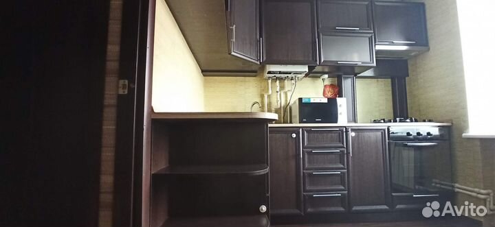 Встроенный кухонный гарнитур