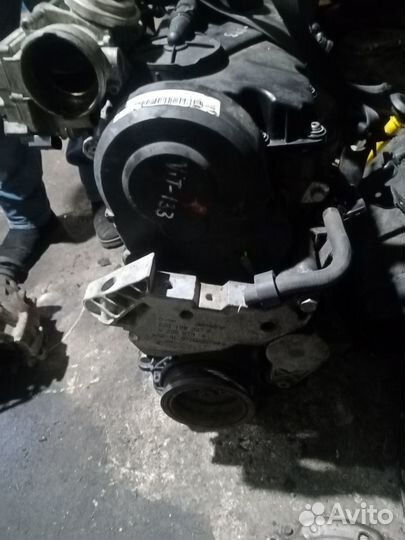 Двигатель Volkswagen Golf 5 BKC 1.9 Diesel