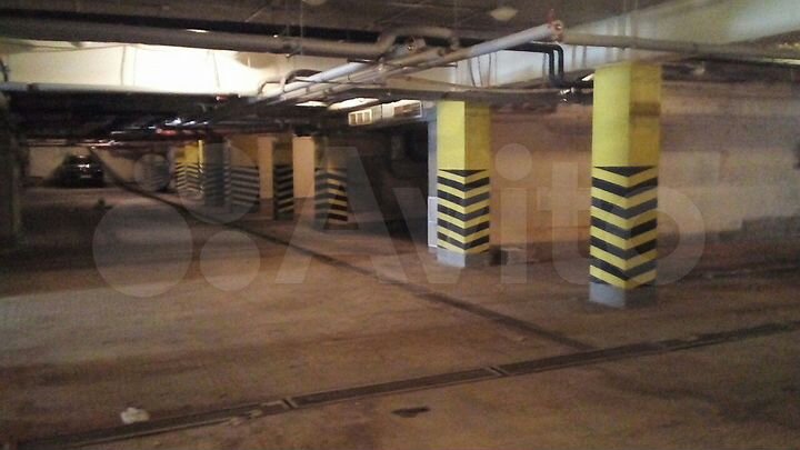 Машиноместо, 23 м²