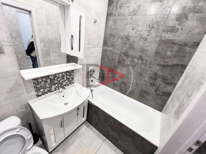 2-к. квартира, 41 м², 16/25 эт.