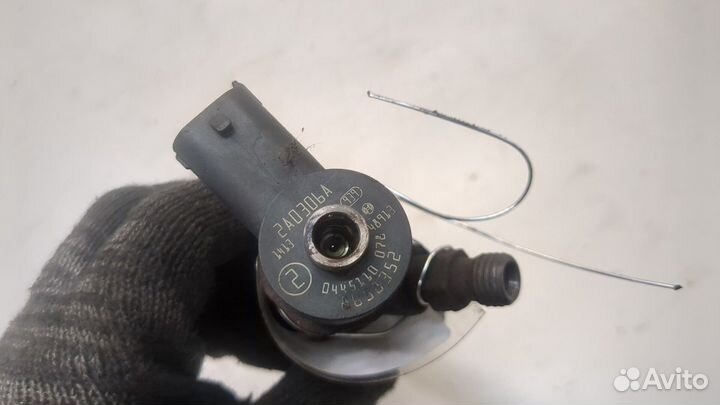 Форсунка топливная Volvo V70