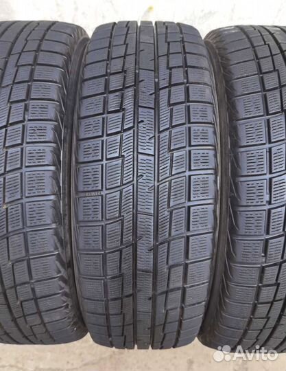 Yokohama Ice Guard IG30 185/60 R15 84Q