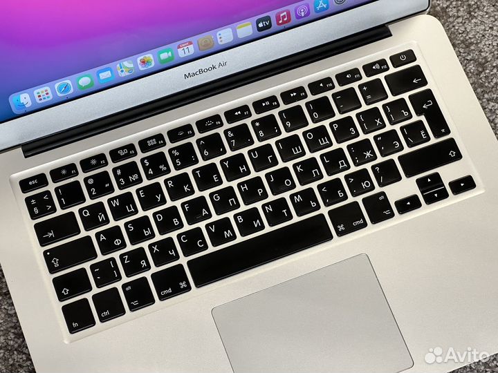 MacBook Air 13 2014 4/128gb. АКБ 1 цикл