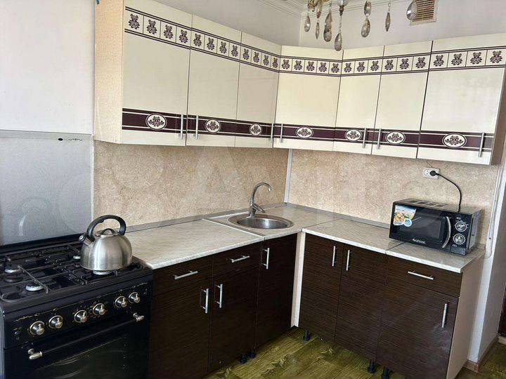 2-к. квартира, 48 м², 2/5 эт.