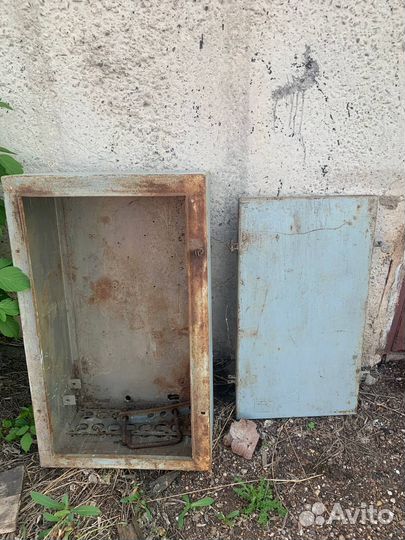 Сейфы, железная коробка, профиль