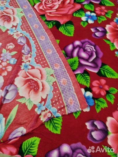 Велюровые покрывала-накидки времён СССР