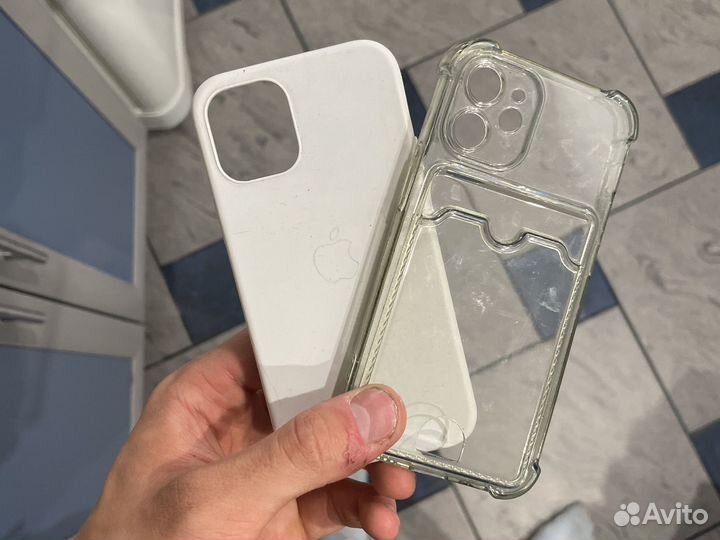 Чехолы на iPhone 12 mini