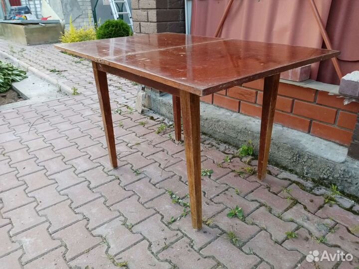 Стол советский. Раскладушка. Лот 6