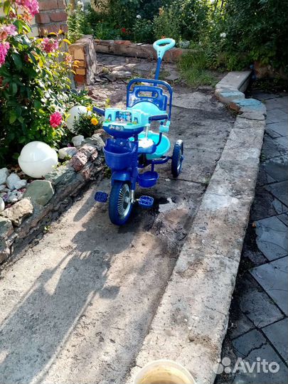 Детский велосипед