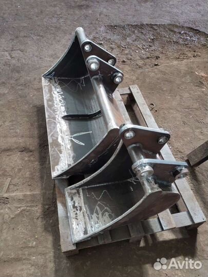 Ковш на мини экскаватор