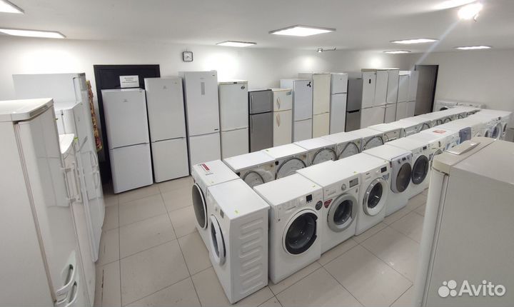 Холодильник Indesit, 145 см