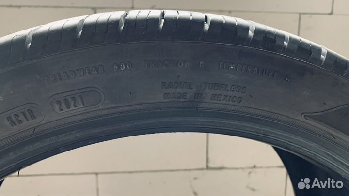 Goodyear Reliant 235/40 R19