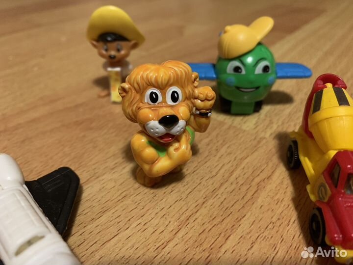 Киндер-Сюрприз Машинки, Смурфики, Самолеты