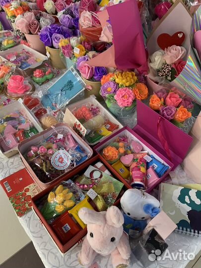 Подарочный набор для женщин на 8 марта