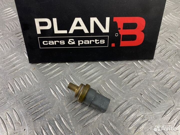 Датчик температуры охлаждающей жидкости Volkswagen