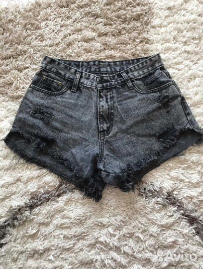 Шорты женские