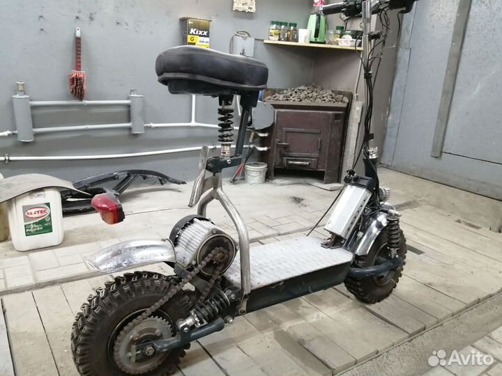 Самокат взрослый электрический бу