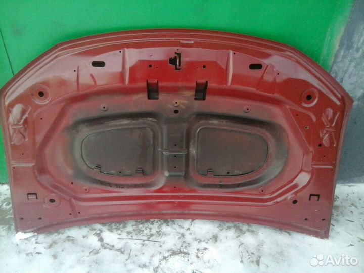 Капот /dacia logan /dacia sandero